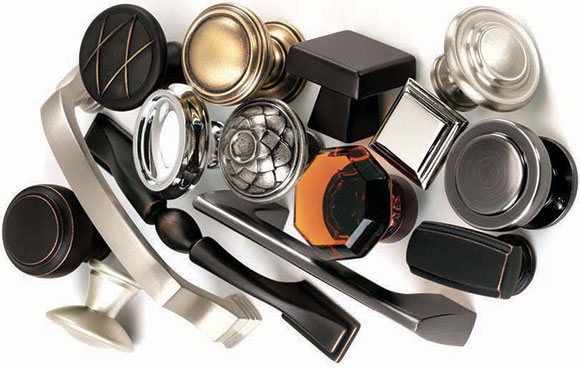 a confusing array of kitchen cabinet knobs and pulls. Who could decide? They are all fine.