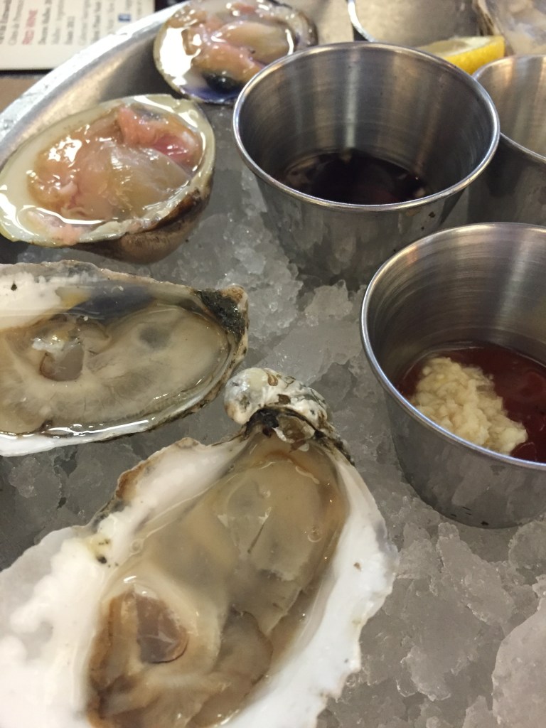 Oysters, and a few clams i the back.